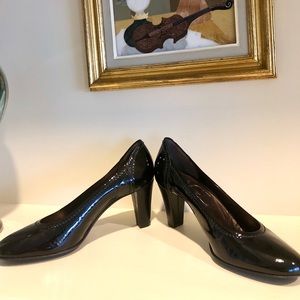 UNWORN - New! AGL heeled shoes